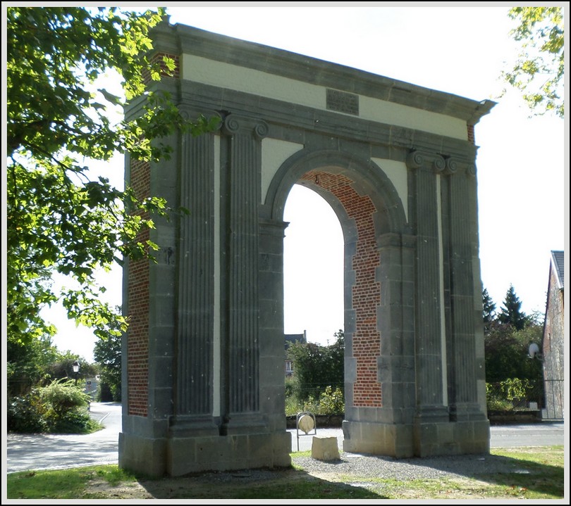 Arc de triomphe de Maroilles restauré en 2014